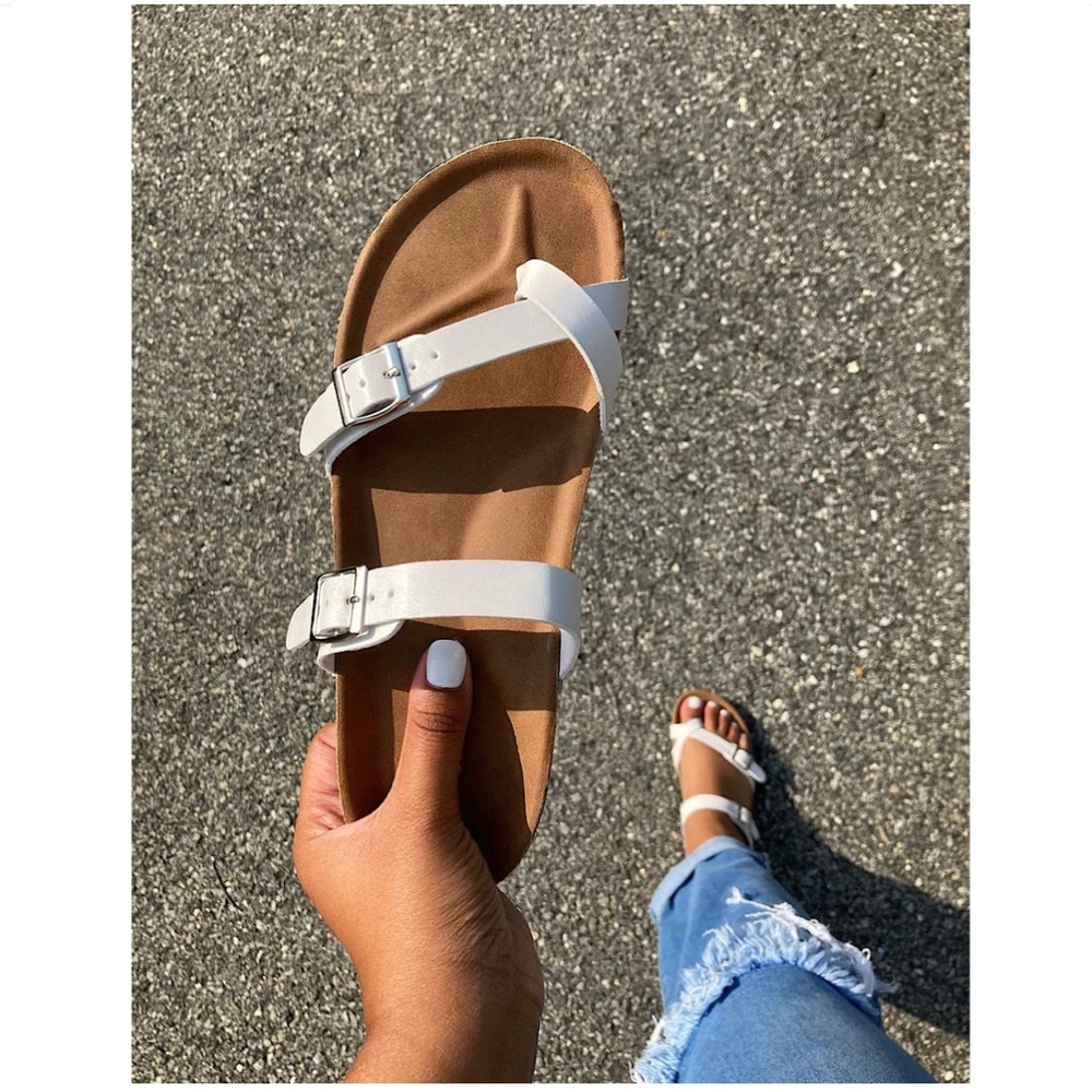 ✨MY #1 SELLERS✨NIB Two Strap Suede Birkenstock Styled White Sandals - Picture 1 of 3
